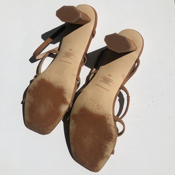 NEAR NEW COUNTRY ROAD Size 39 Tan Suede Cuban block heels - Picture 4 of 10